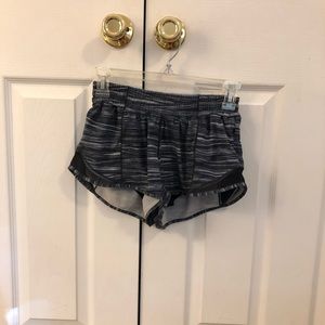 Lululemon hottie hot shorts
